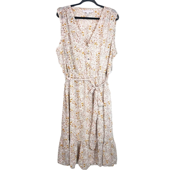Emma & Michele Dresses & Skirts - EMMA & MICHELE Floral Prairie Maxi Dress Size 2X